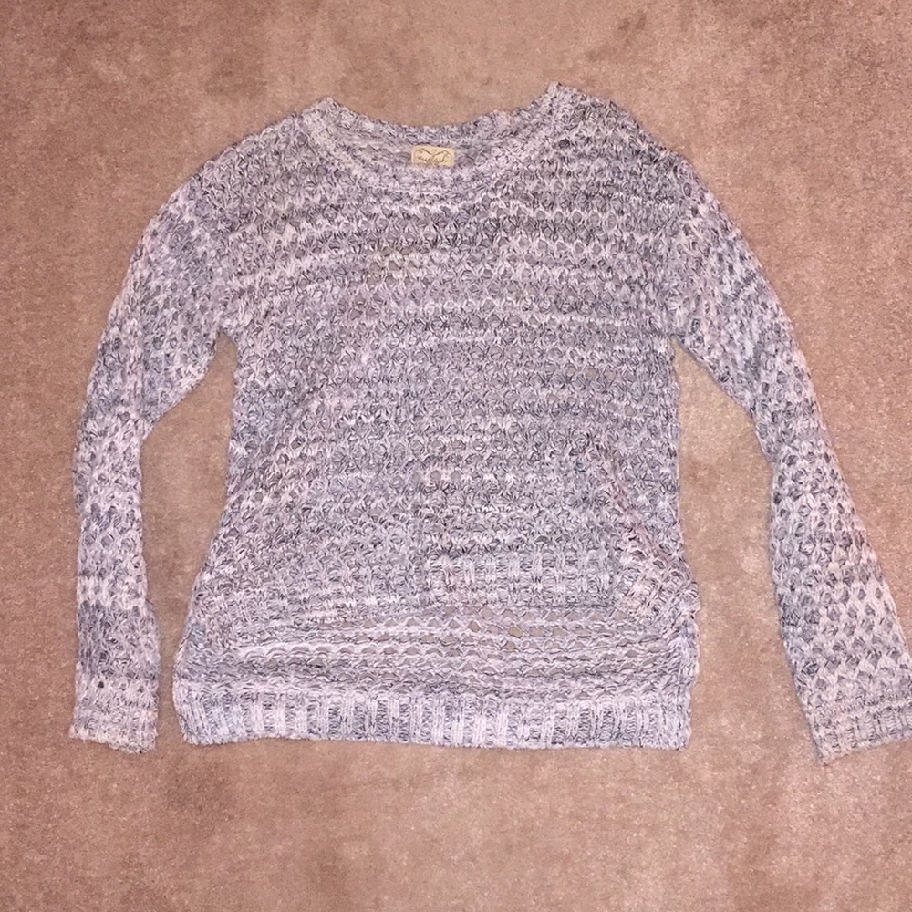 Grey crew neck holy knit sweater